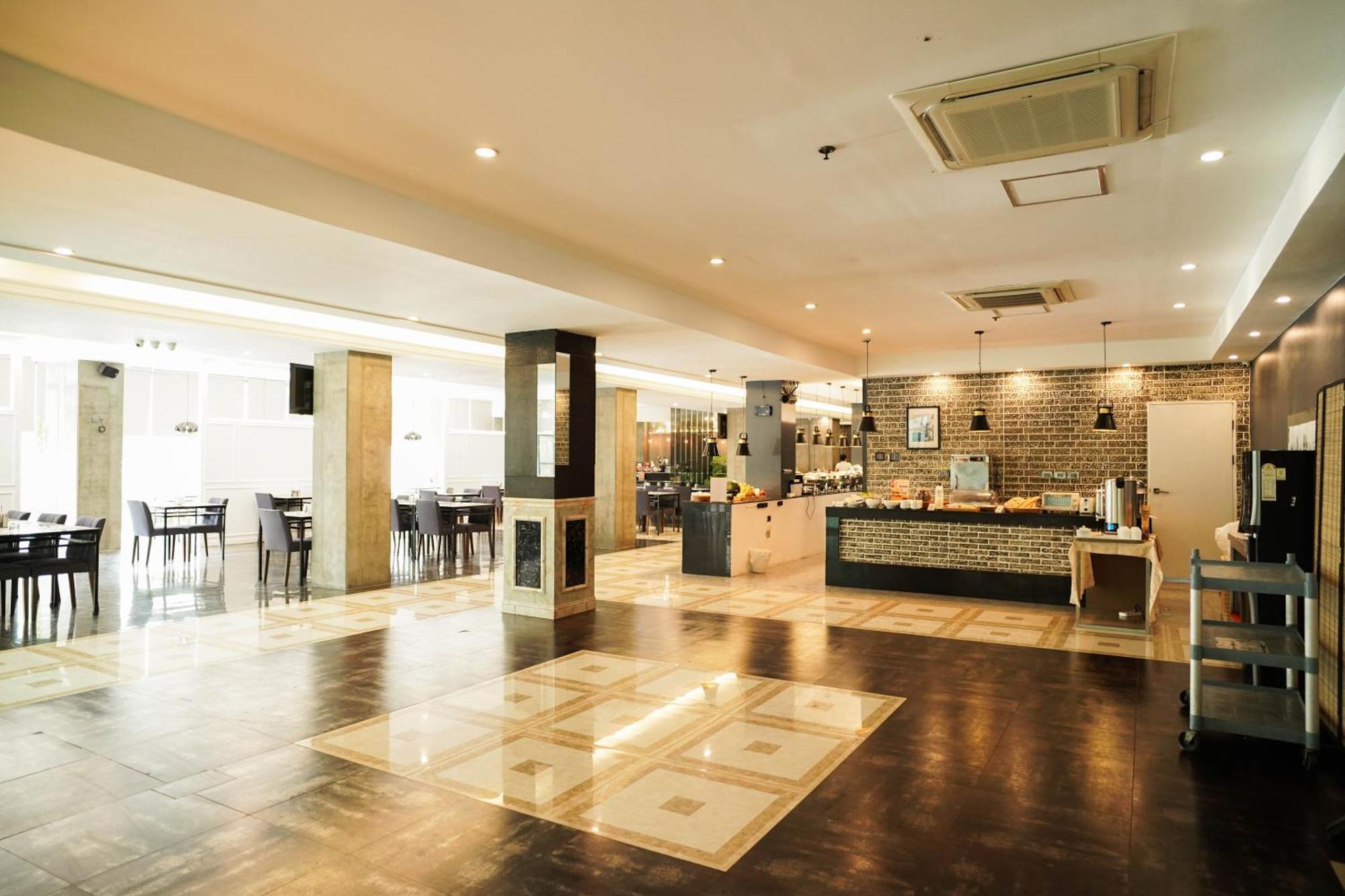 Hotel Sunday Hevea And