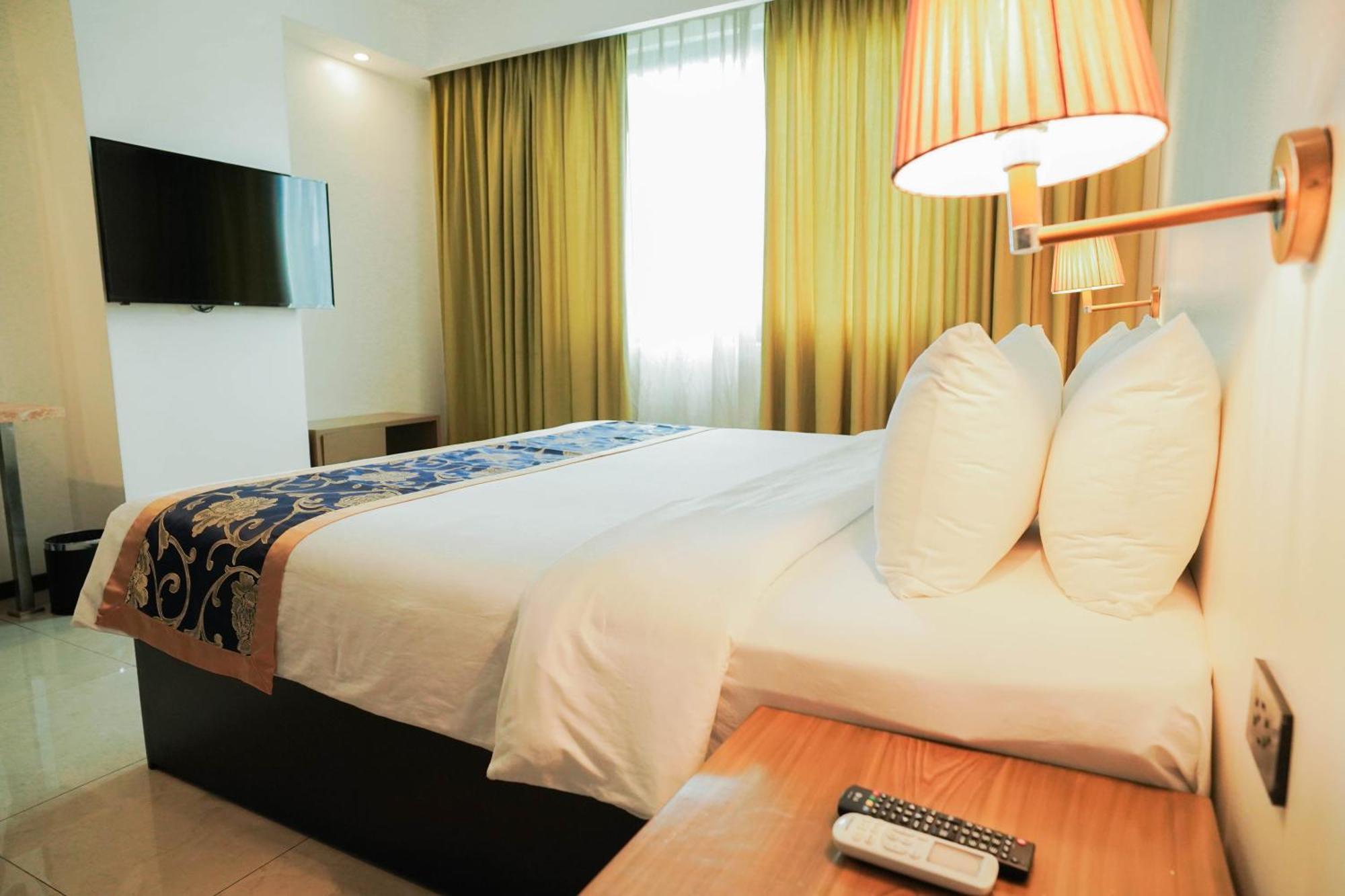 Hotel Sunday Hevea And