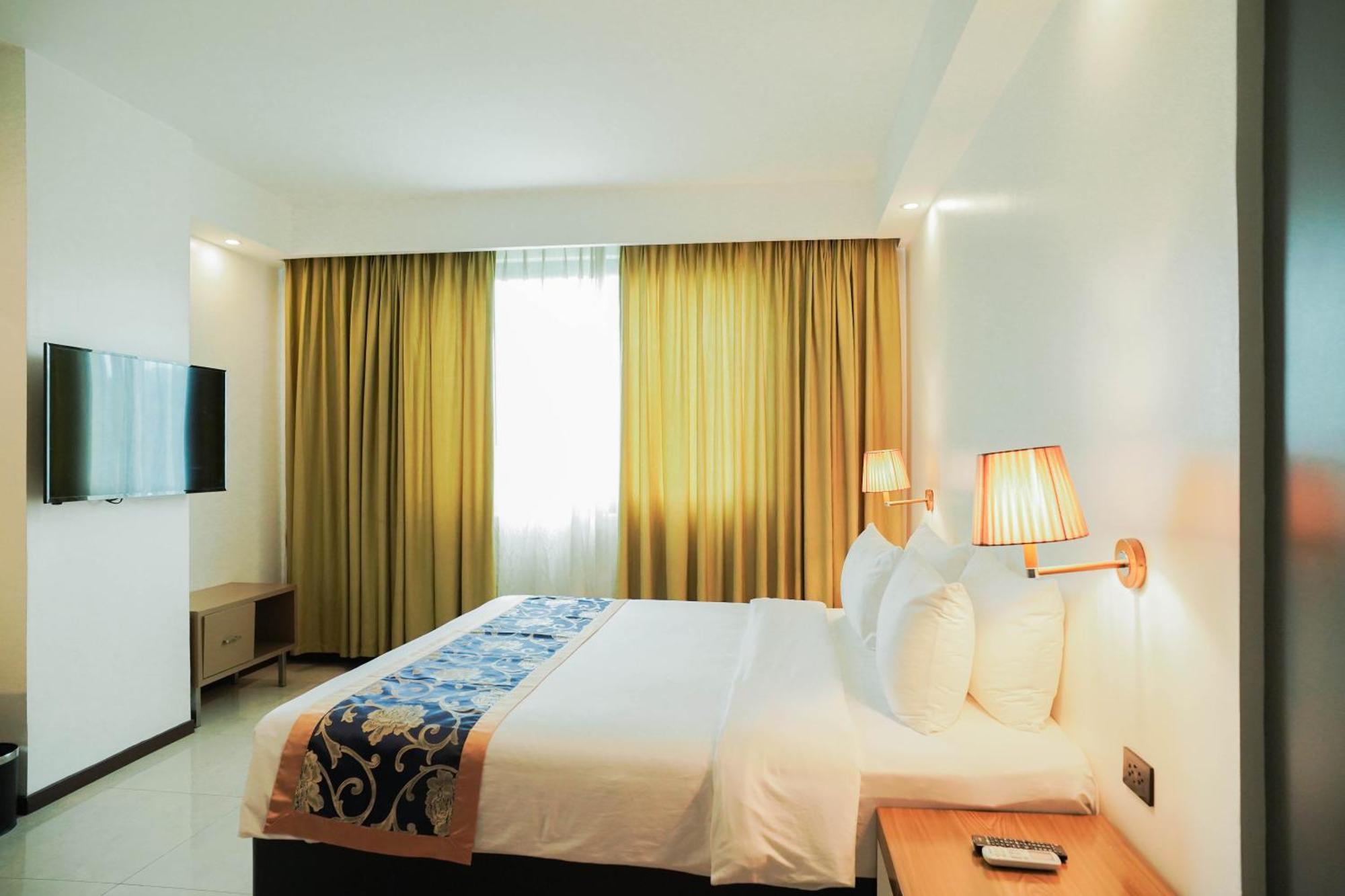 Sunday Hevea And Hotel 3*